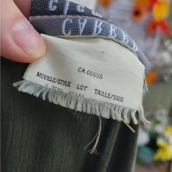 CAREER ELEMENTS Vintage tunic, front button detail - Picture 2 of 6